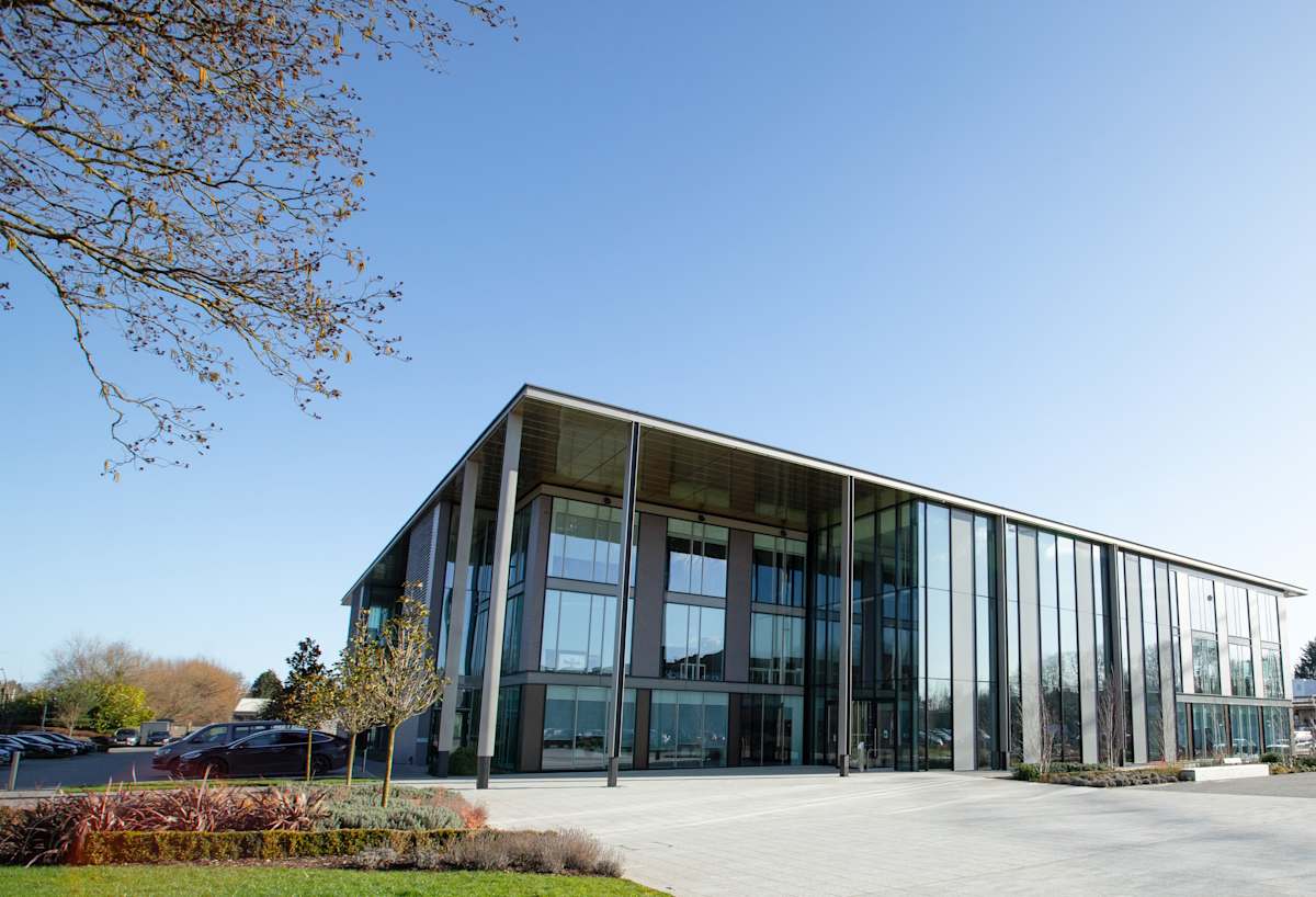 Croxley Business Park, Building 2 photo 1