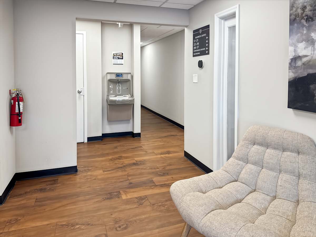 Ellisville Pointe photo 5