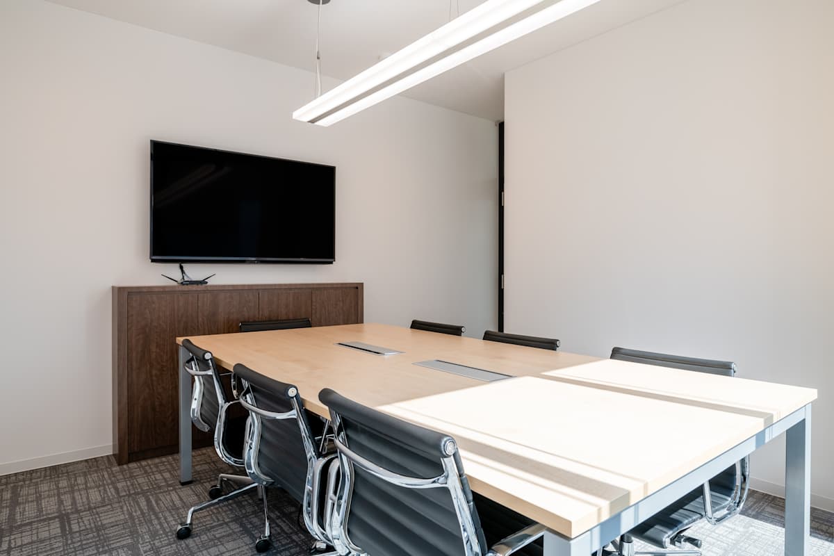 Regus - Shinwa KI Building photo 8