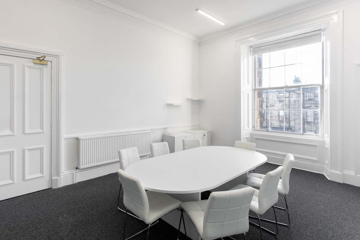 20-23 Woodside Place photo 3
