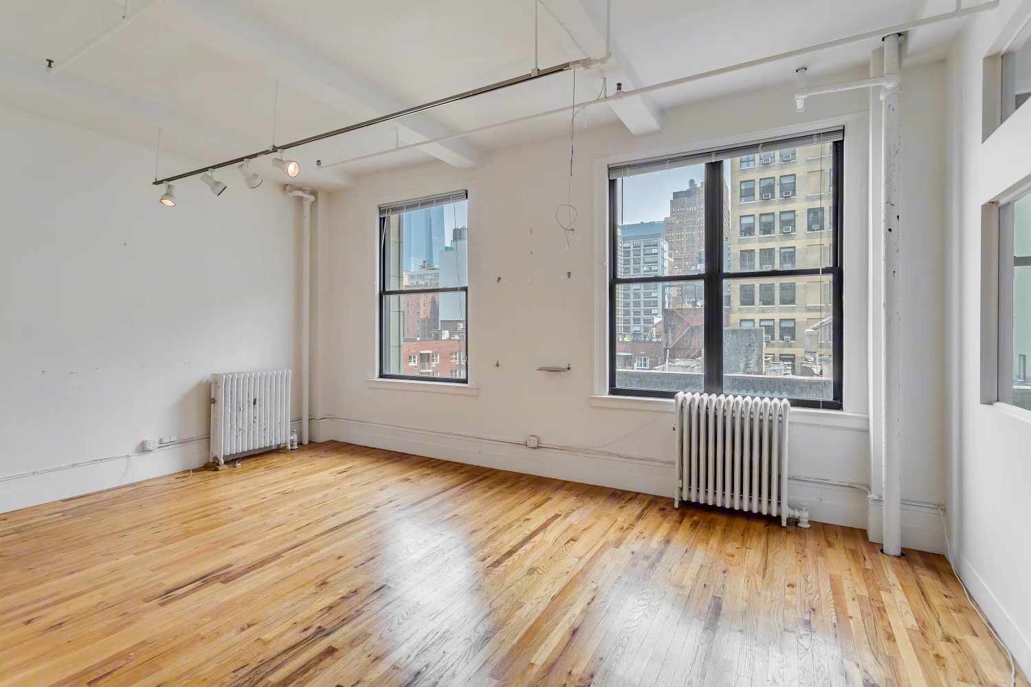 150 West 22nd Street photo 1