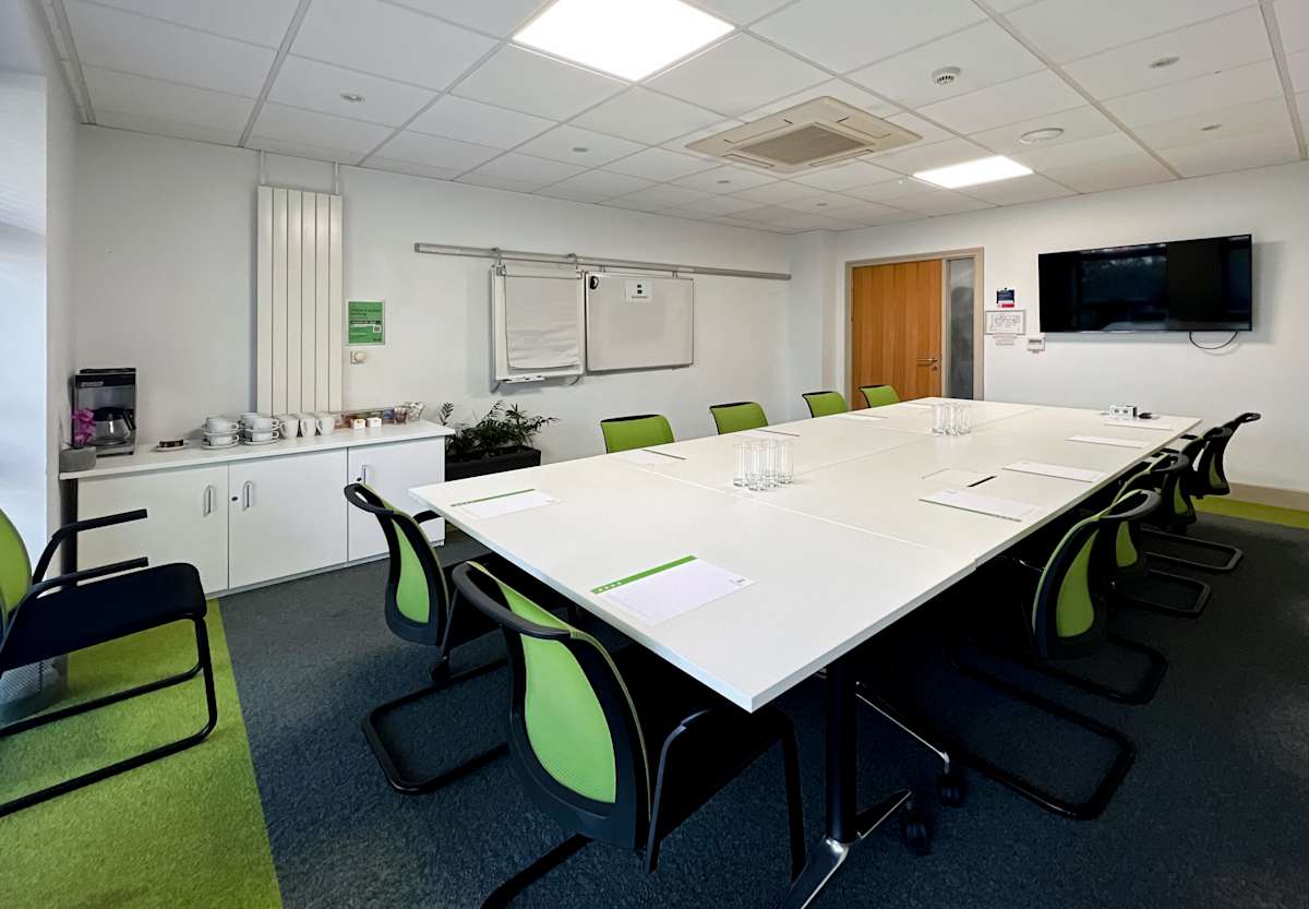 Bromsgrove Enterprise Park photo 3