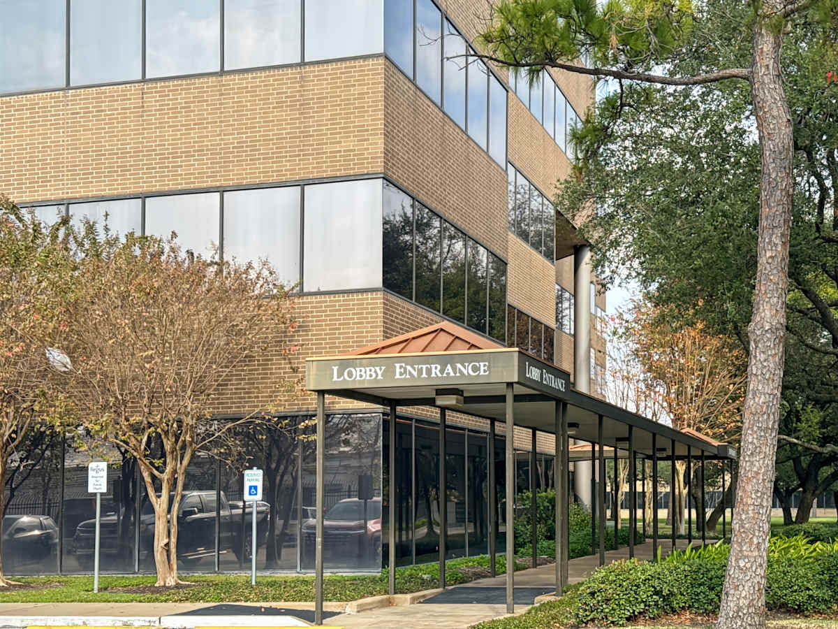 2500 Wilcrest Dr