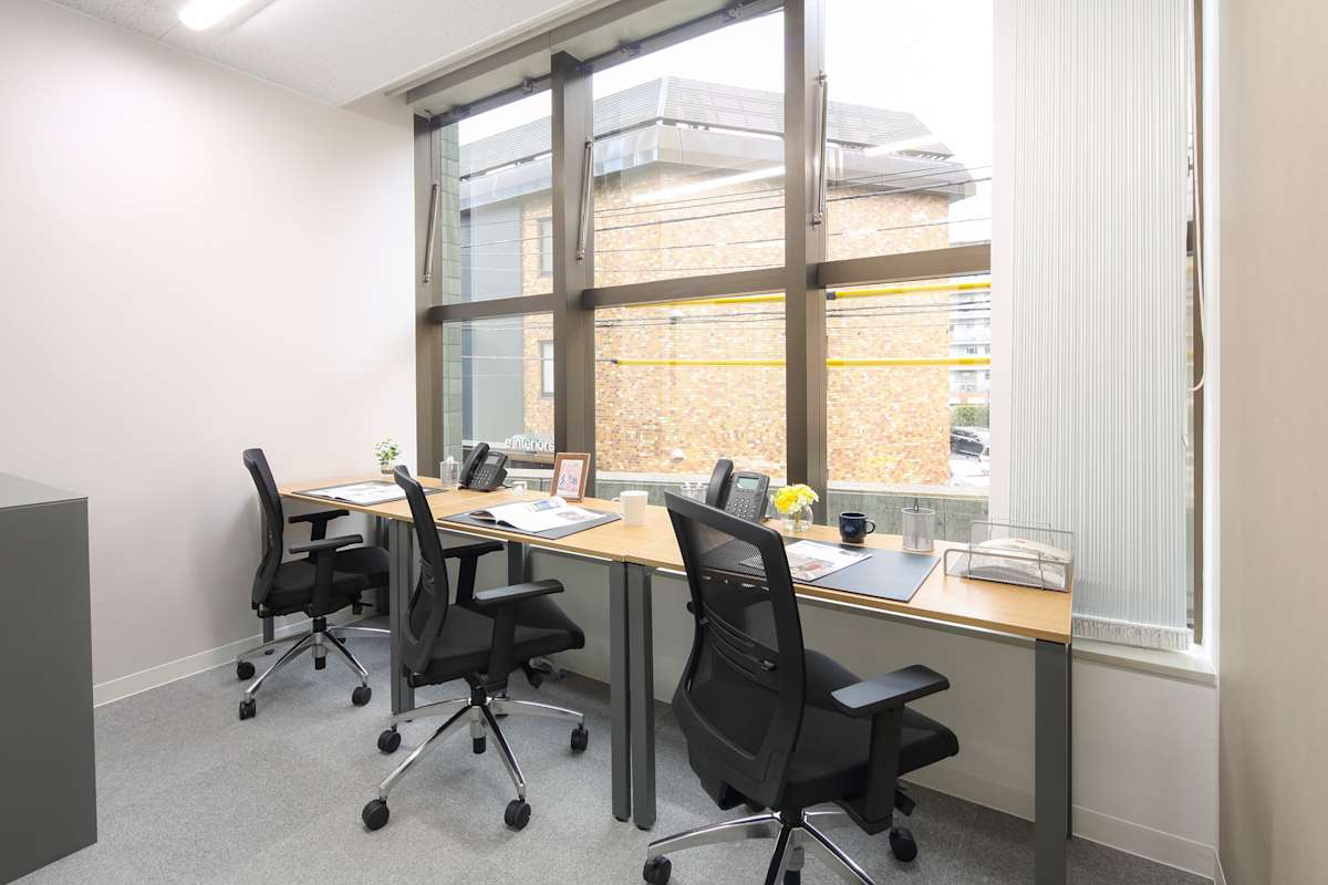 Regus Forest Hills East Wing photo 7