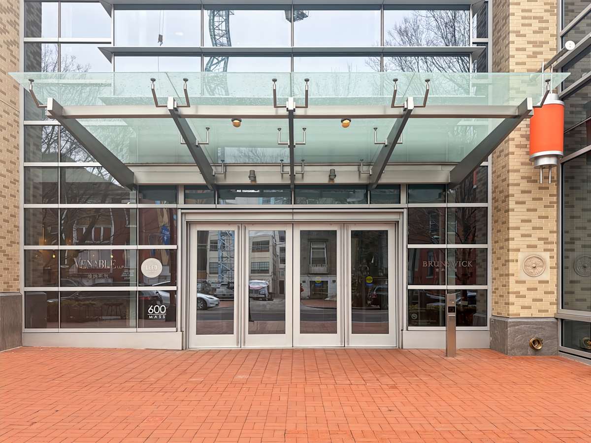 600 Massachusetts Avenue NW