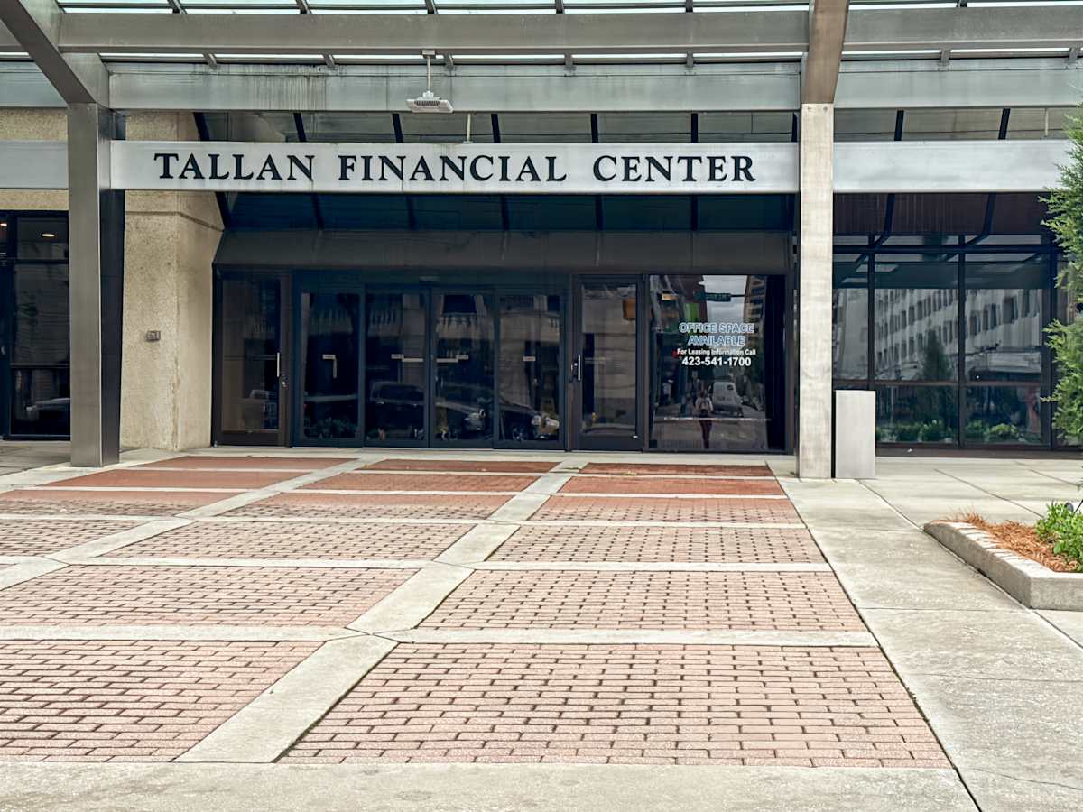 Tallan Financial Center photo 12