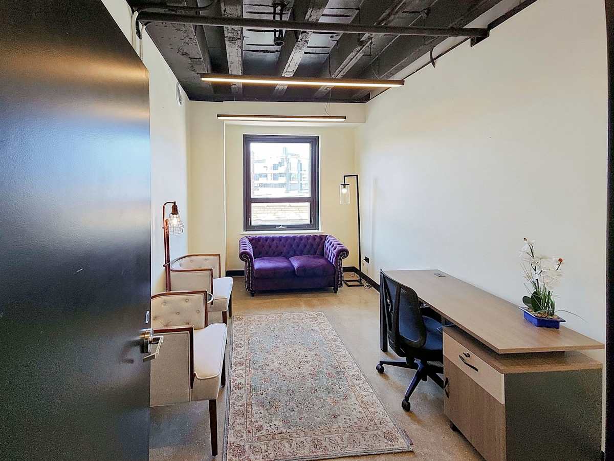 1200 North Ashland Avenue photo 4
