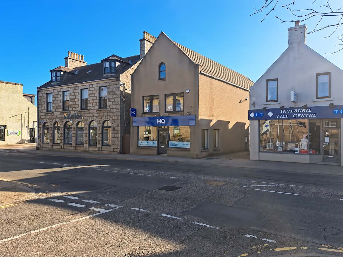 8 High Street photo 1