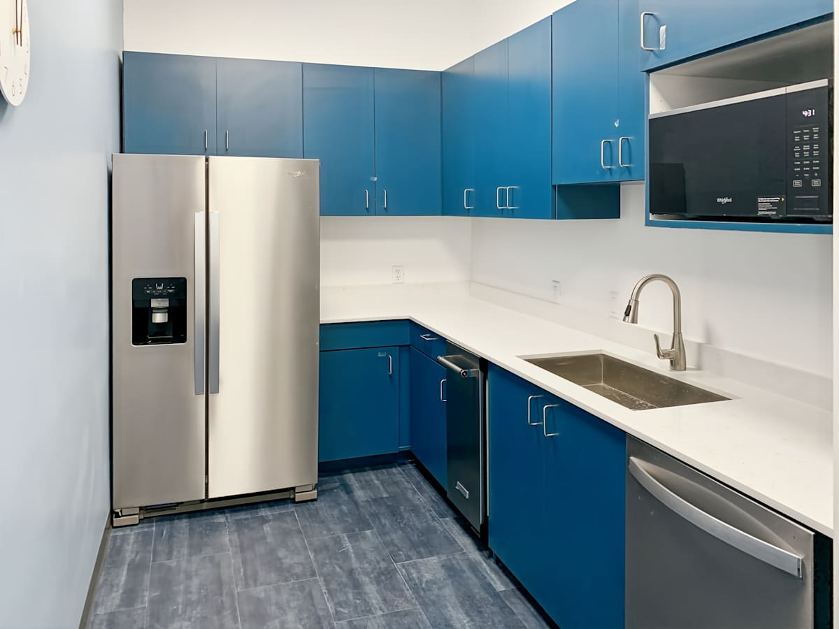 Regus - Phoenix, 6044 S 16th St photo 8