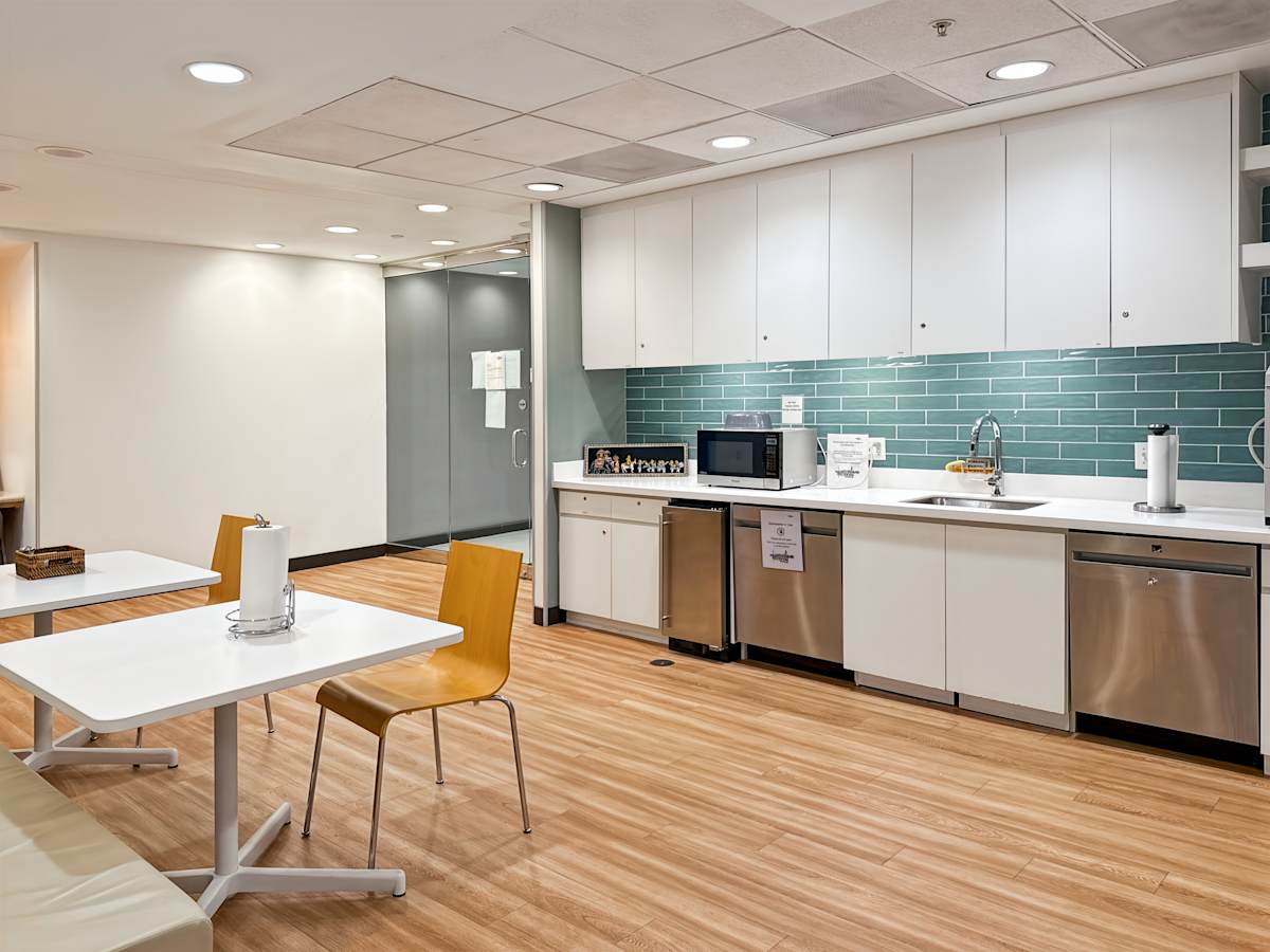 1560 Sawgrass Corporate Park photo 11