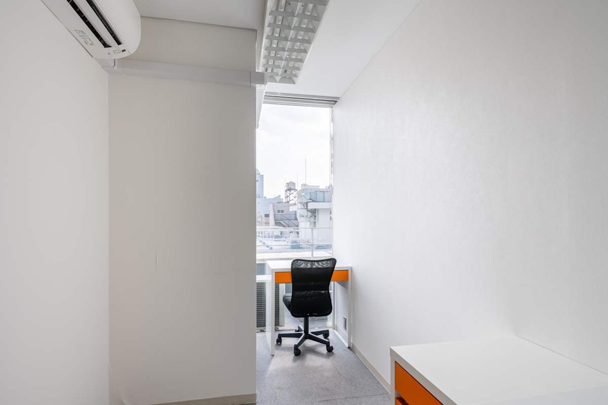 Regus - Fuji Building 40 photo 2