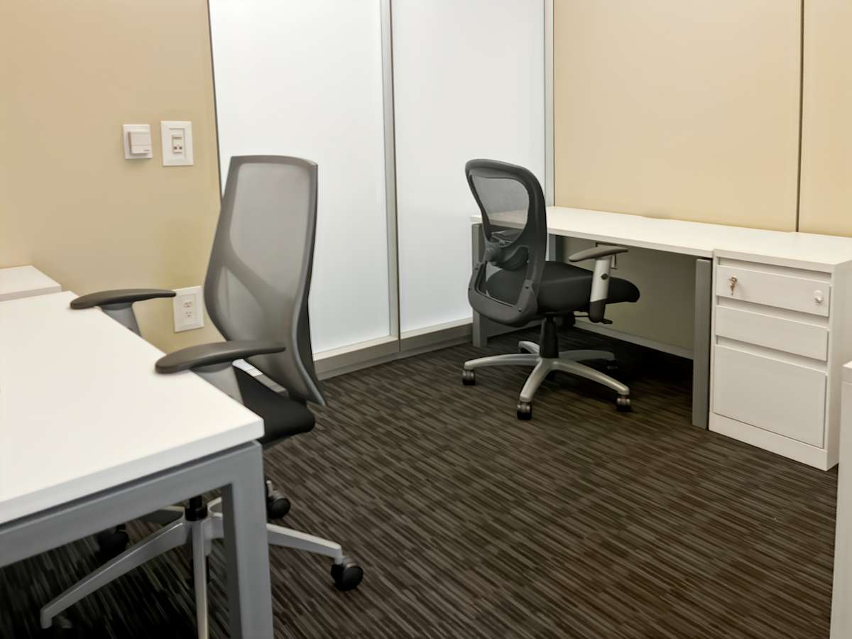 Triton Towers Three photo 7