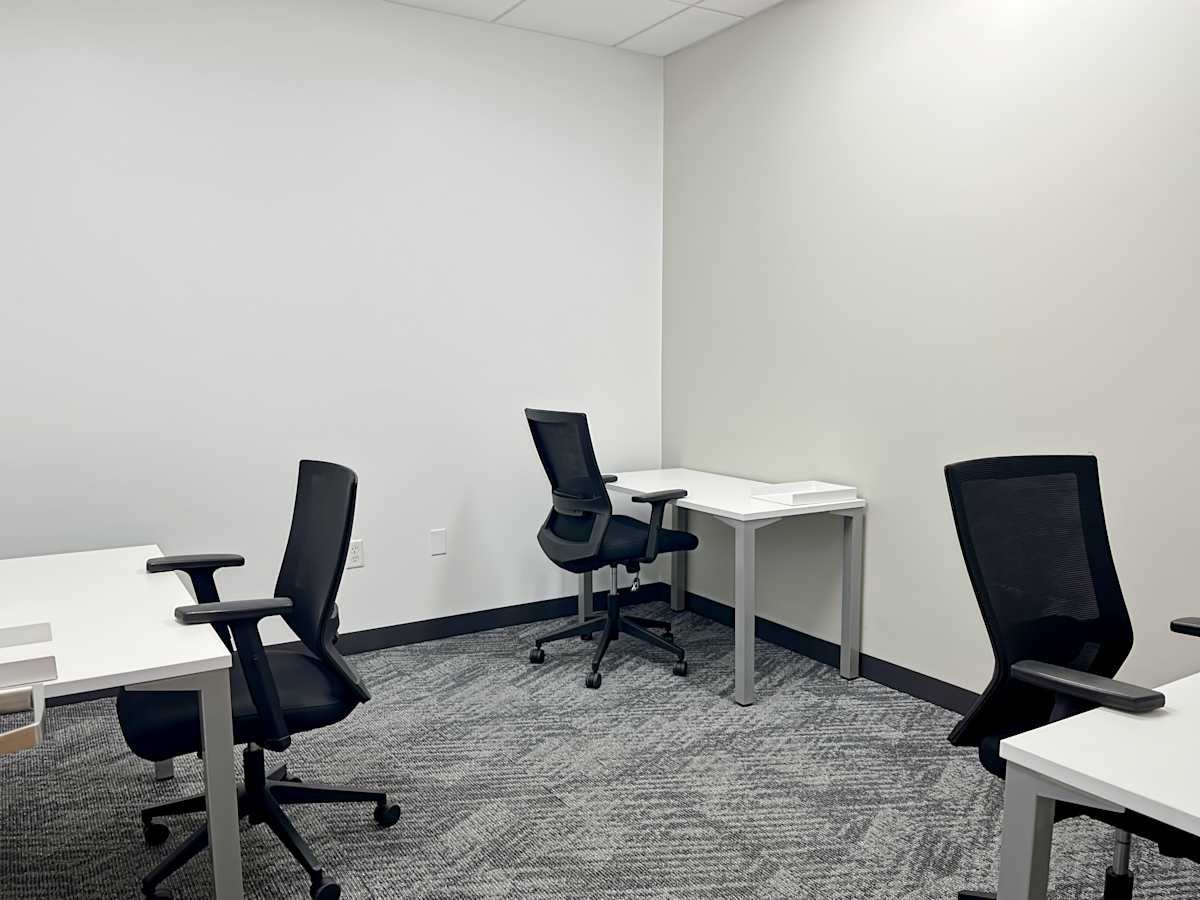 Regus - Englewood, 61 W Palisade Ave photo 8