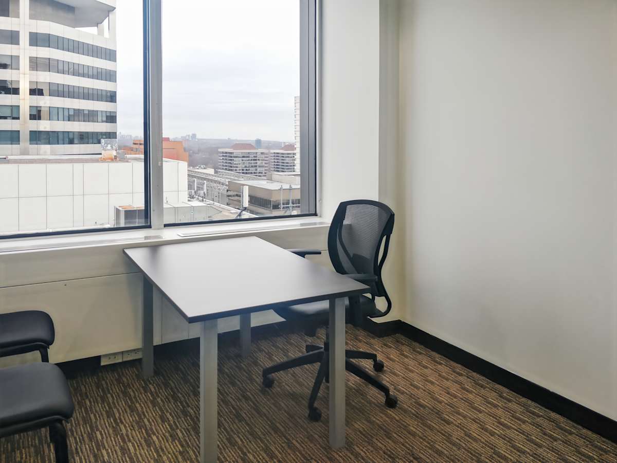 2 Saint Clair Avenue West photo 7