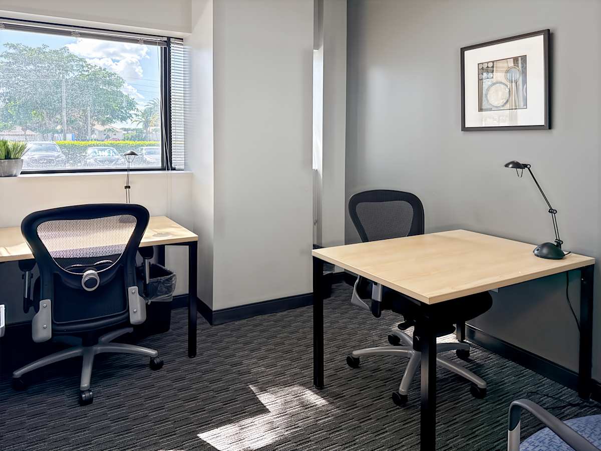 The Arbors Office Park photo 8