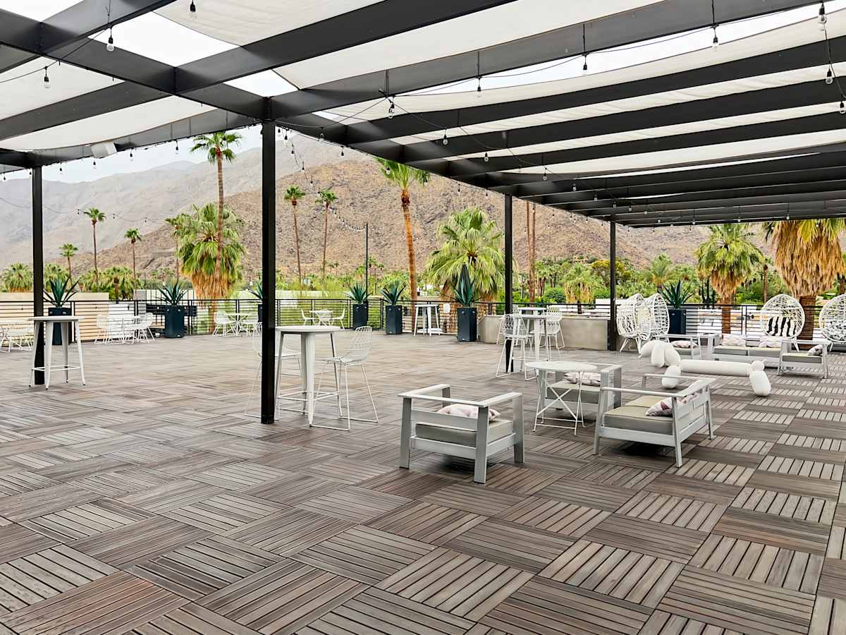 750 N Palm Canyon Dr photo 11