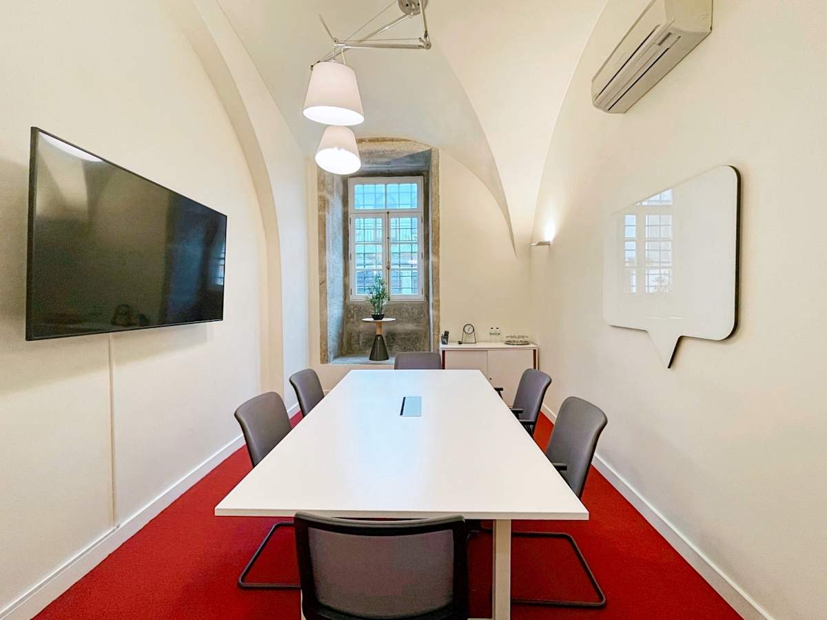 Regus - Porto, S. Bento photo 4
