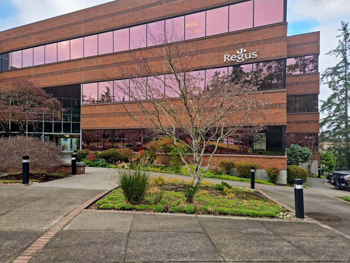 Ridgewood Corporate Square