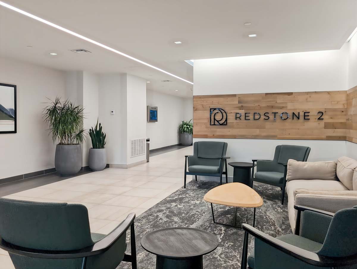 Redstone Corporate Center photo 9