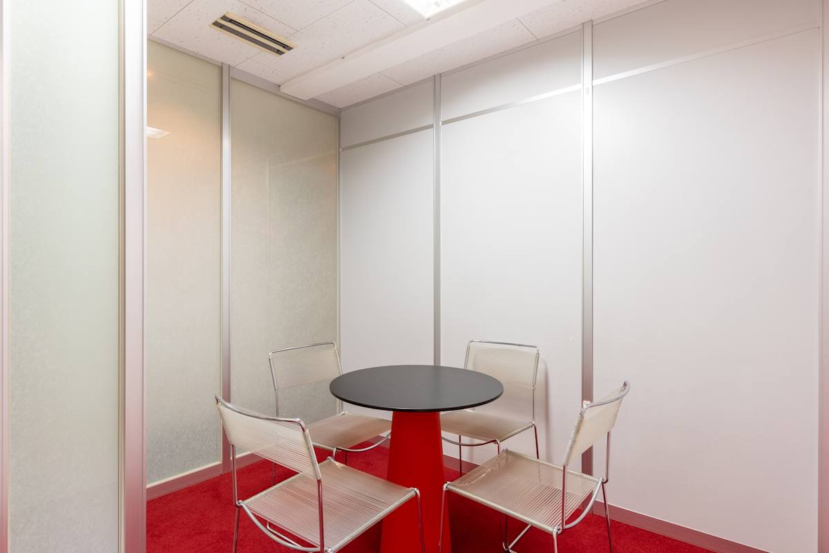 Regus - Azabu East Court photo 9