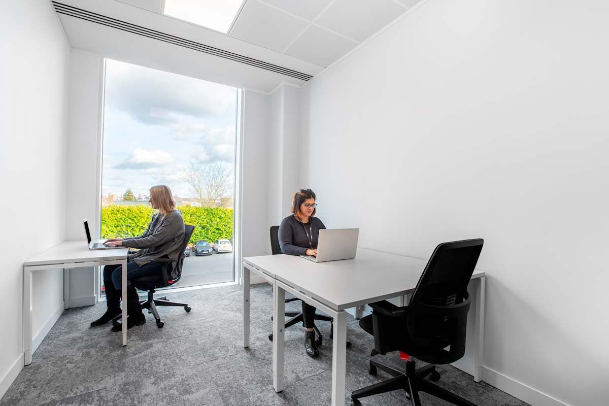 Croxley Business Park, Building 2 photo 4