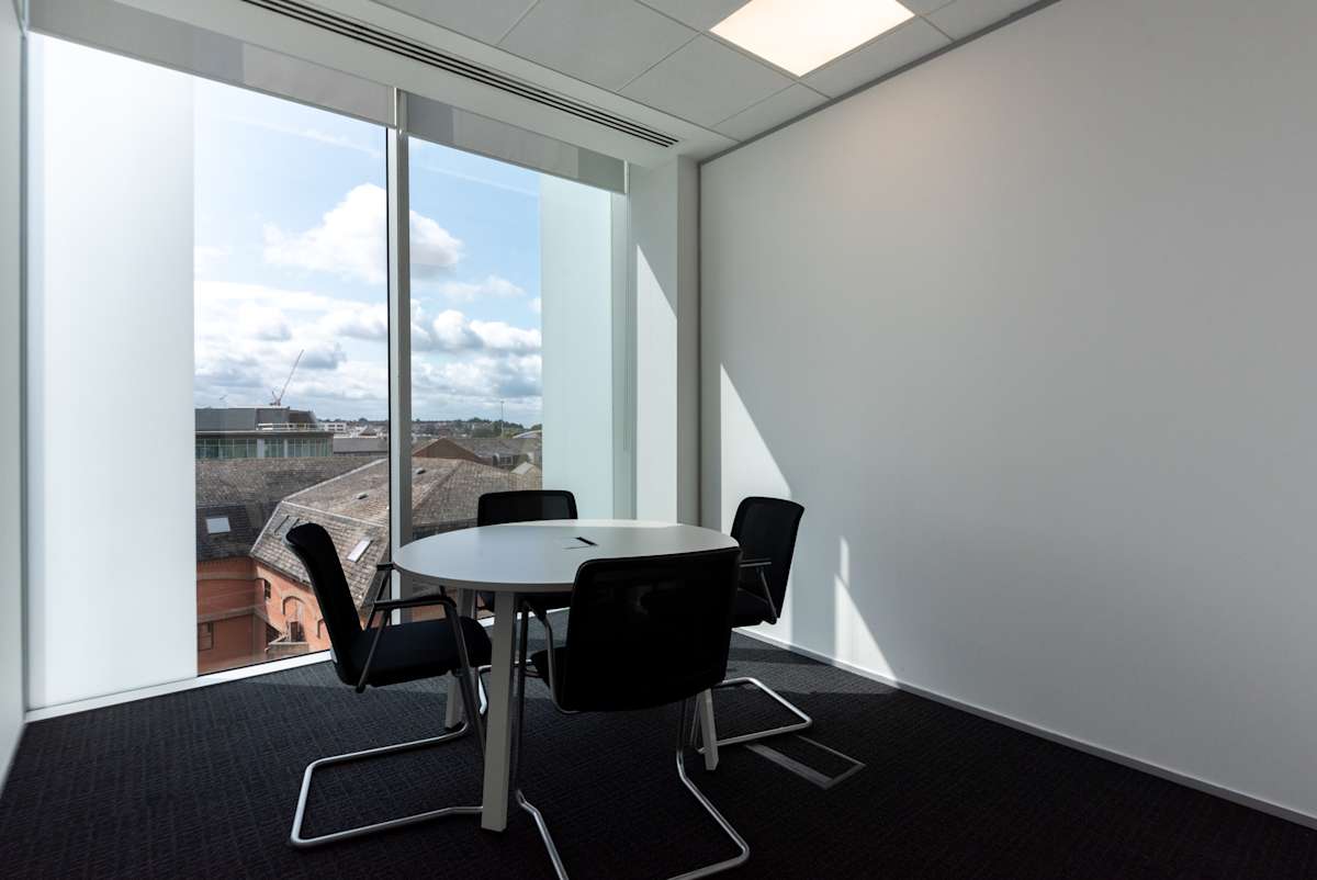 Davidson House, Forbury Square photo 11