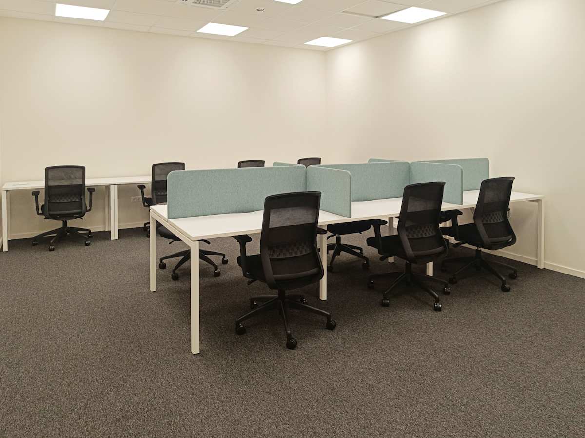Regus - River West photo 8