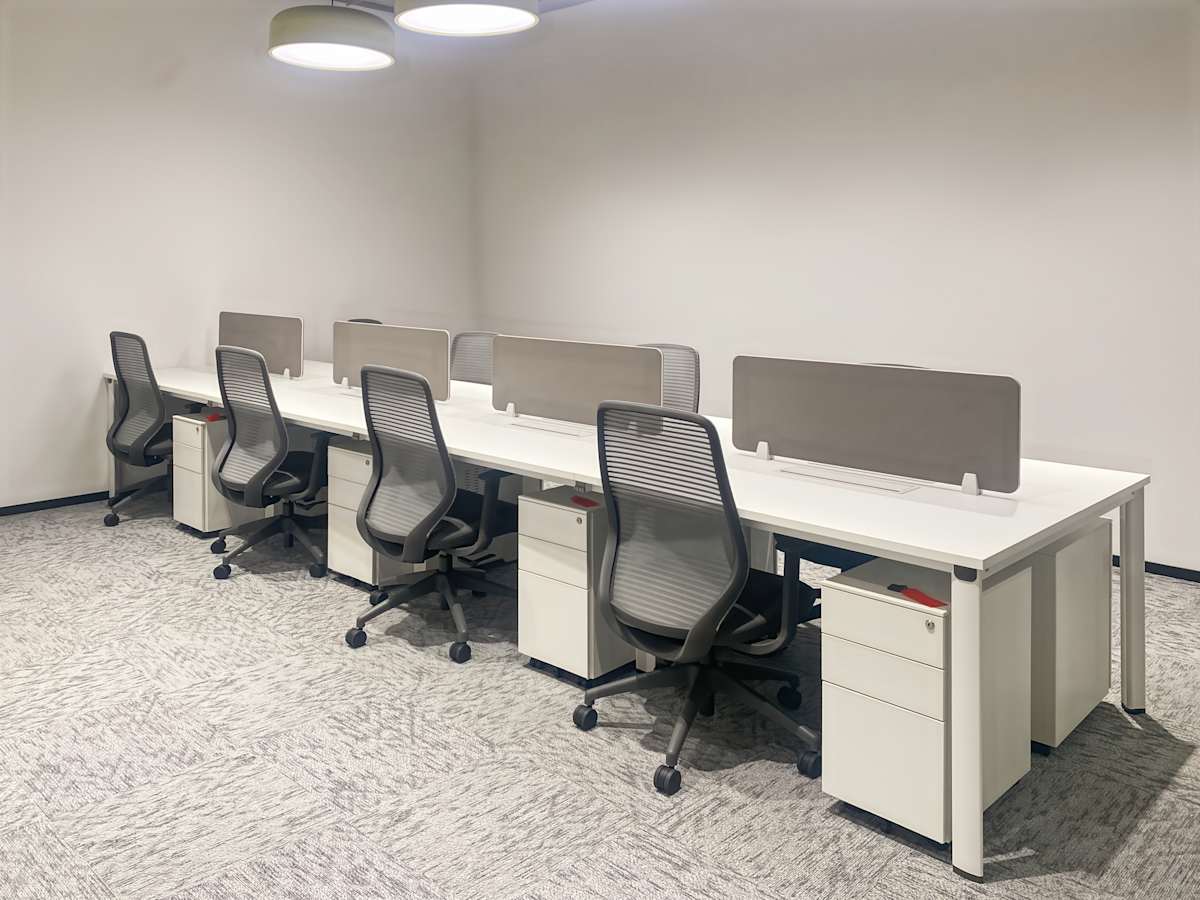 Regus - EIC photo 3