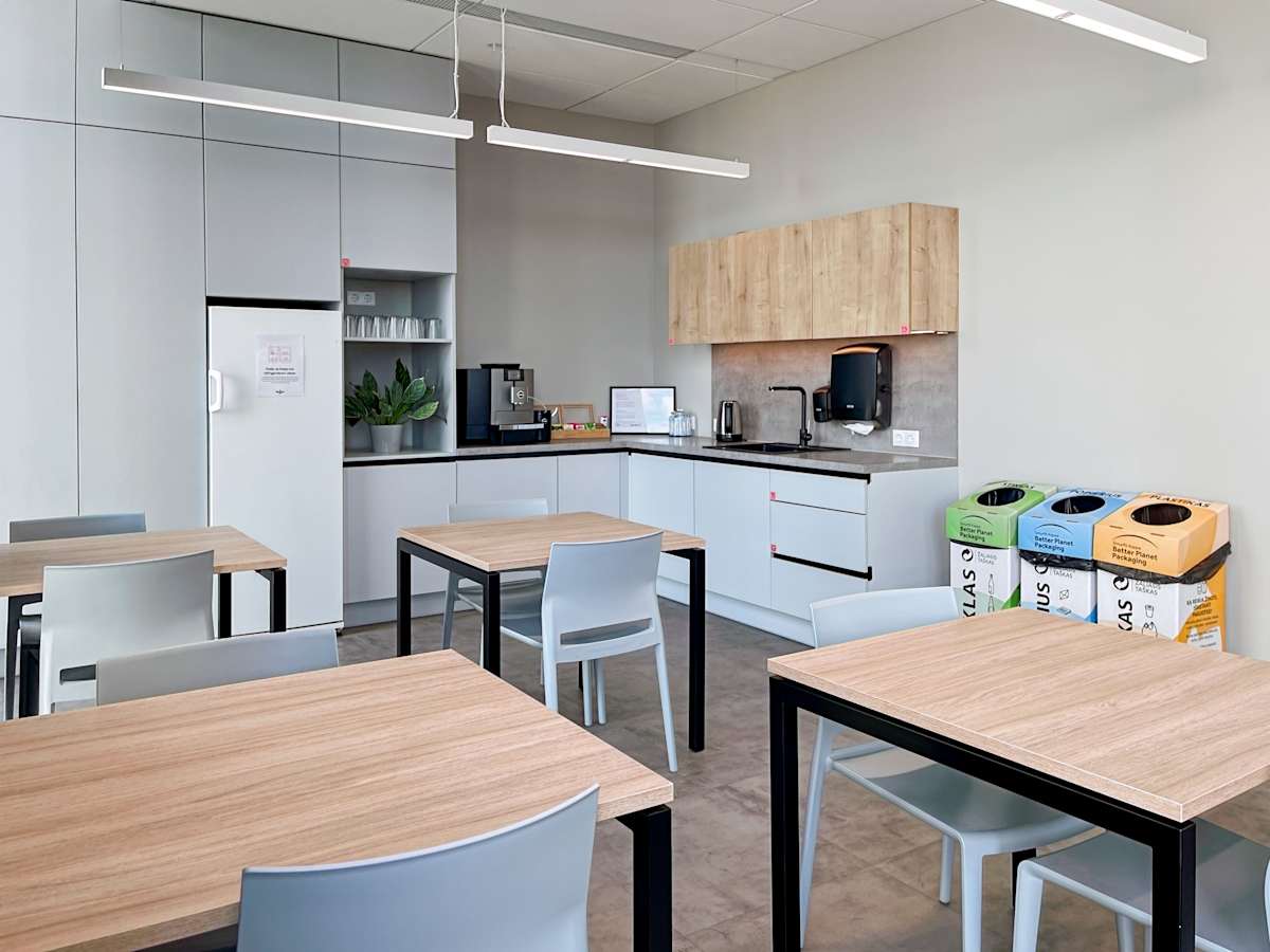 Regus - Vilnius, Ukmerges photo 6