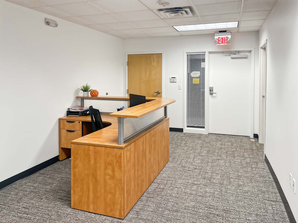 6063 Hudson Road photo 2