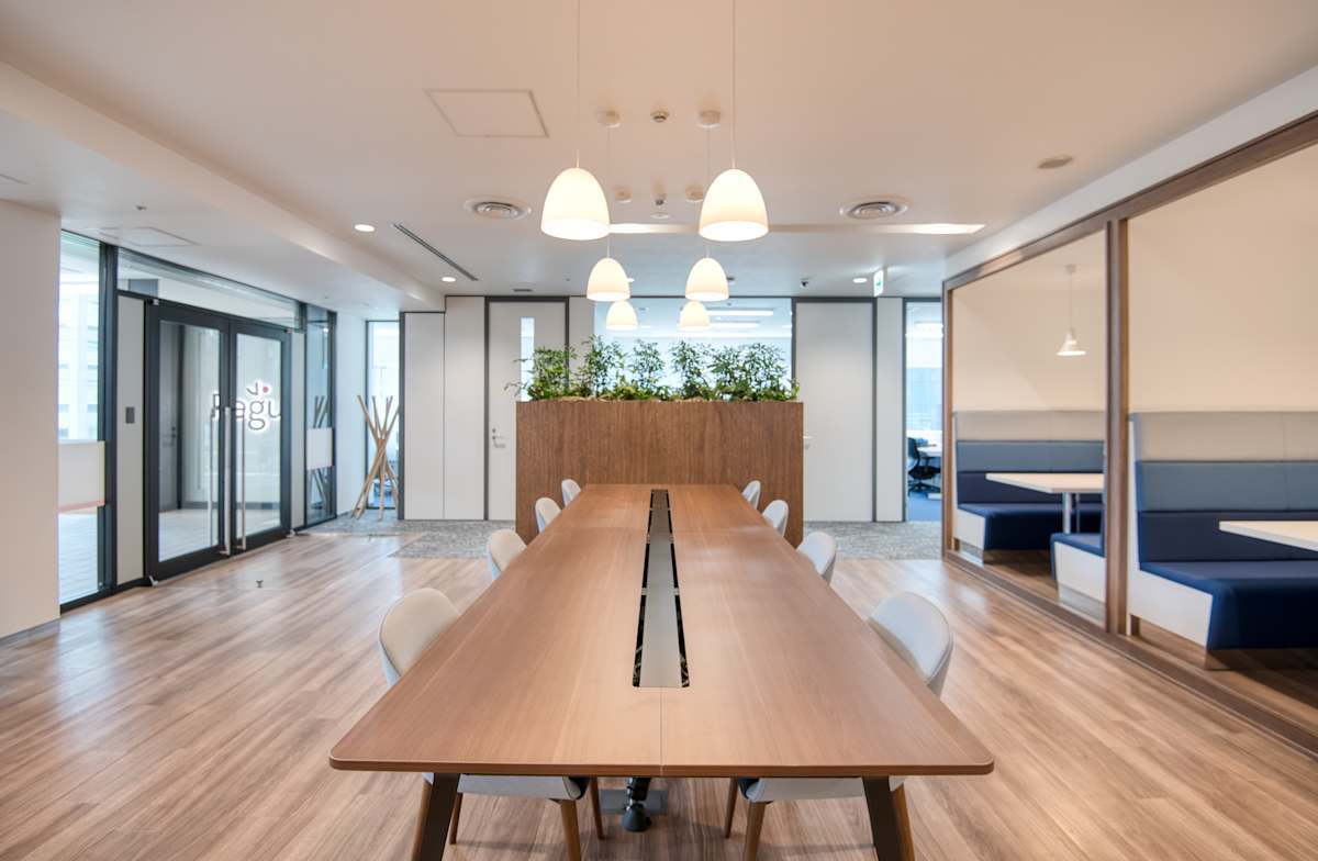 Regus - Yokohama Landmark Plaza photo 6