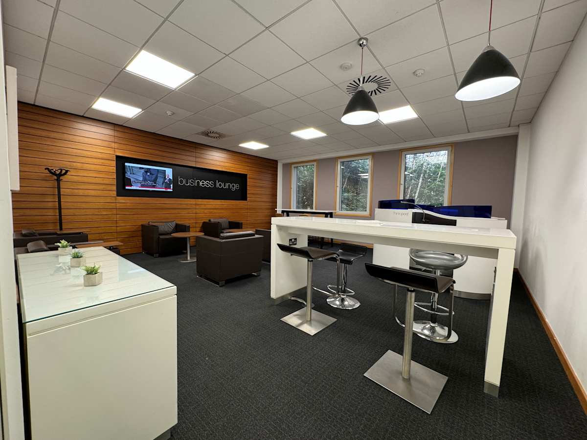 Heathrow Bath Road photo 5