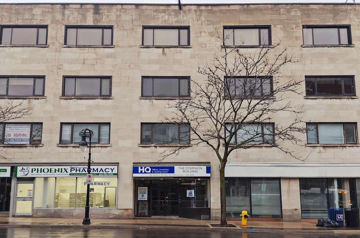 39 Queen St