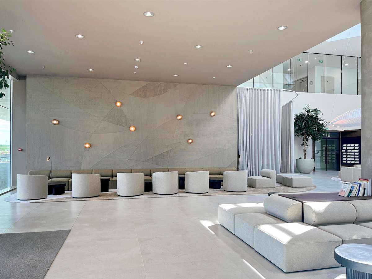 Onyx Building photo 2