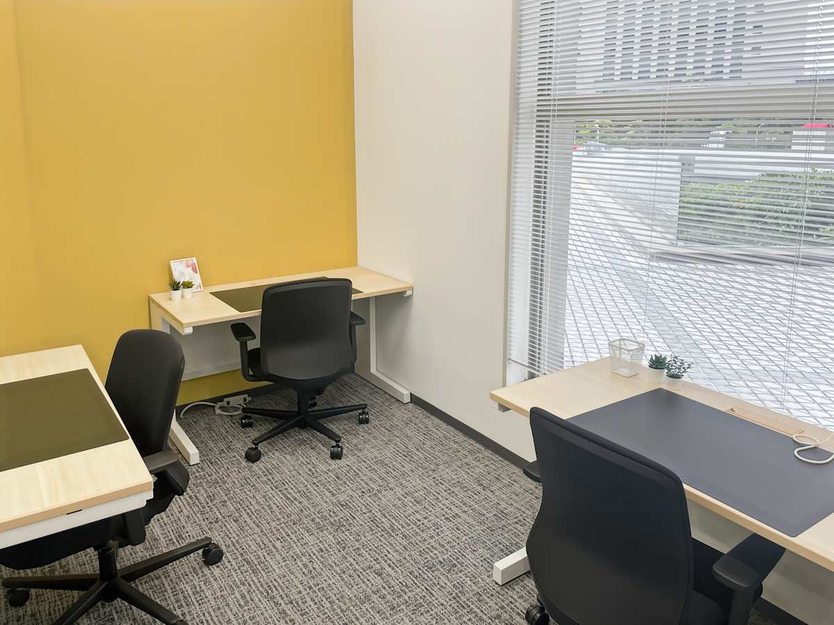 Regus - Bay Point Makuhari photo 9