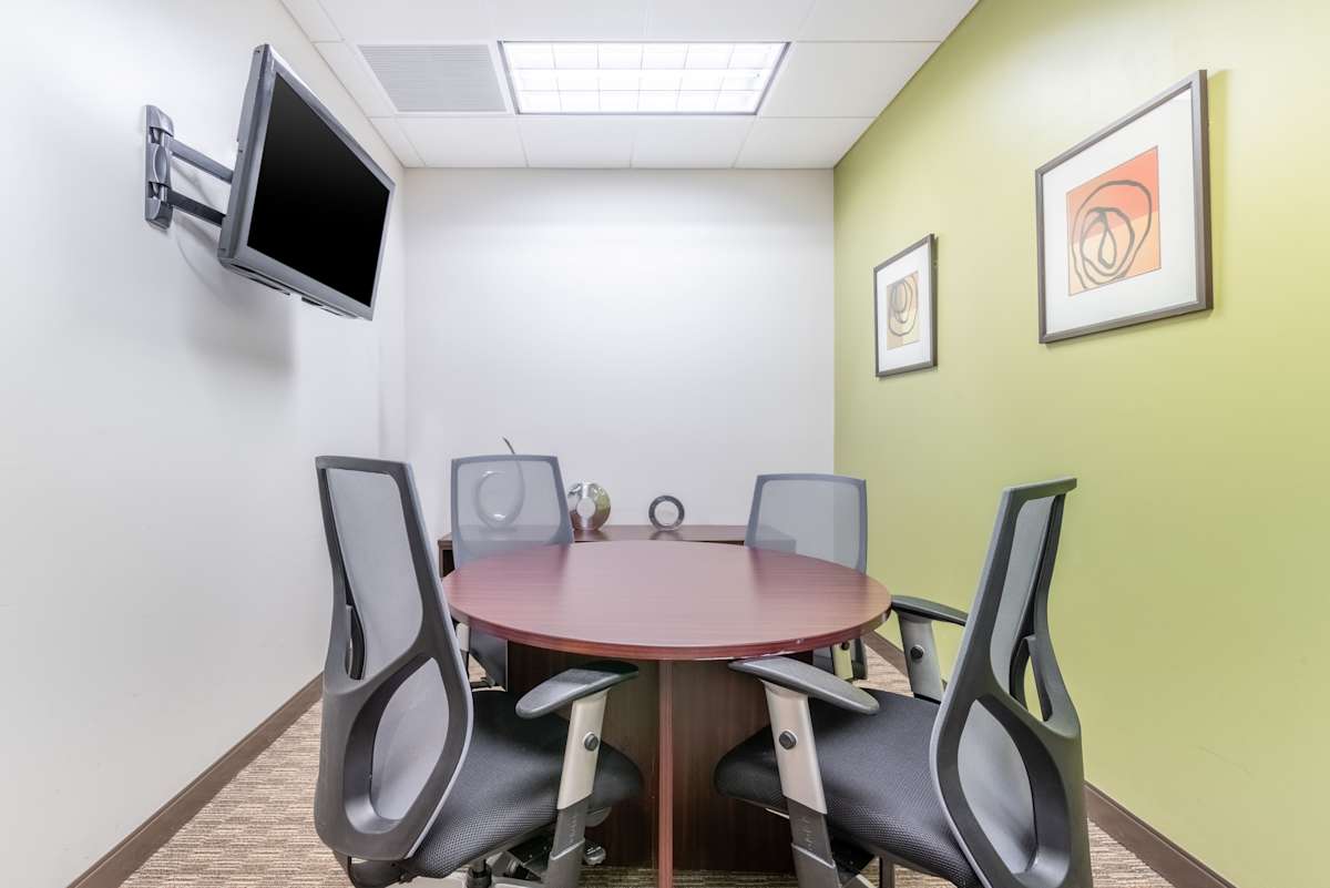 Promenade Corporate Center photo 8