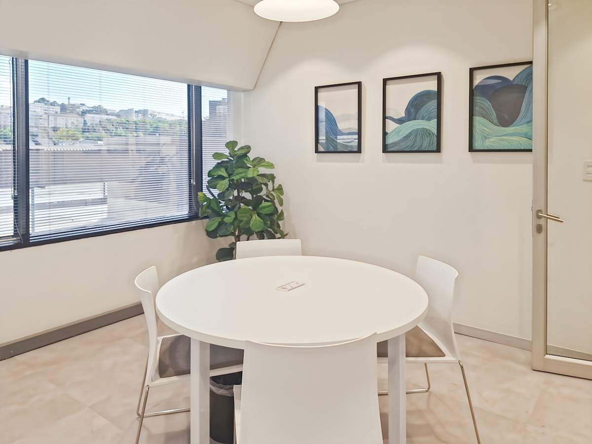 Regus - Killarney Mall photo 3