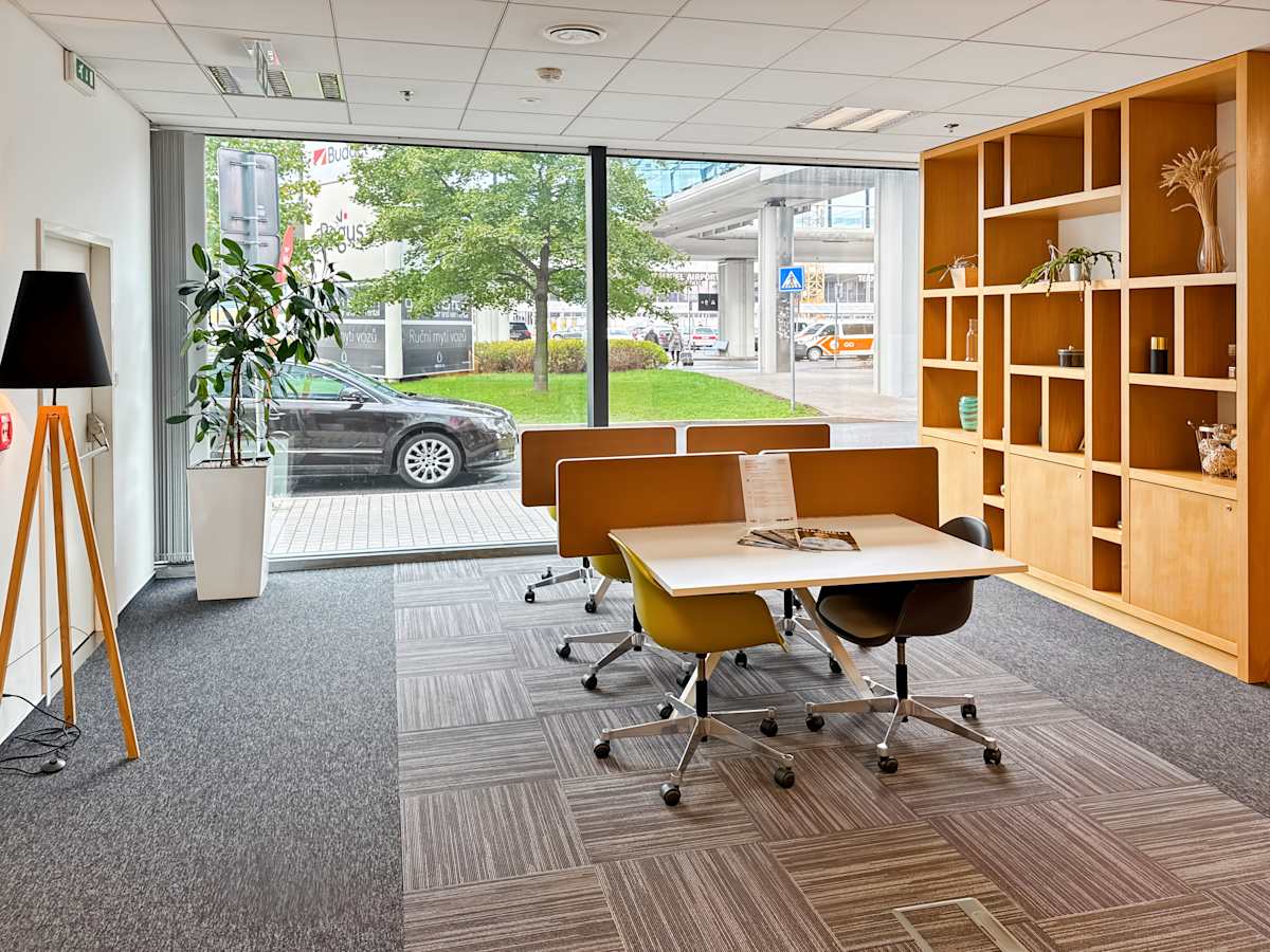 Regus - Prague Airport photo 11