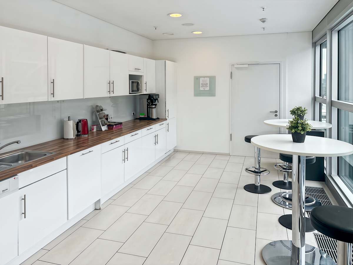 Regus - Berlin, Berlin Hauptbahnhof photo 12
