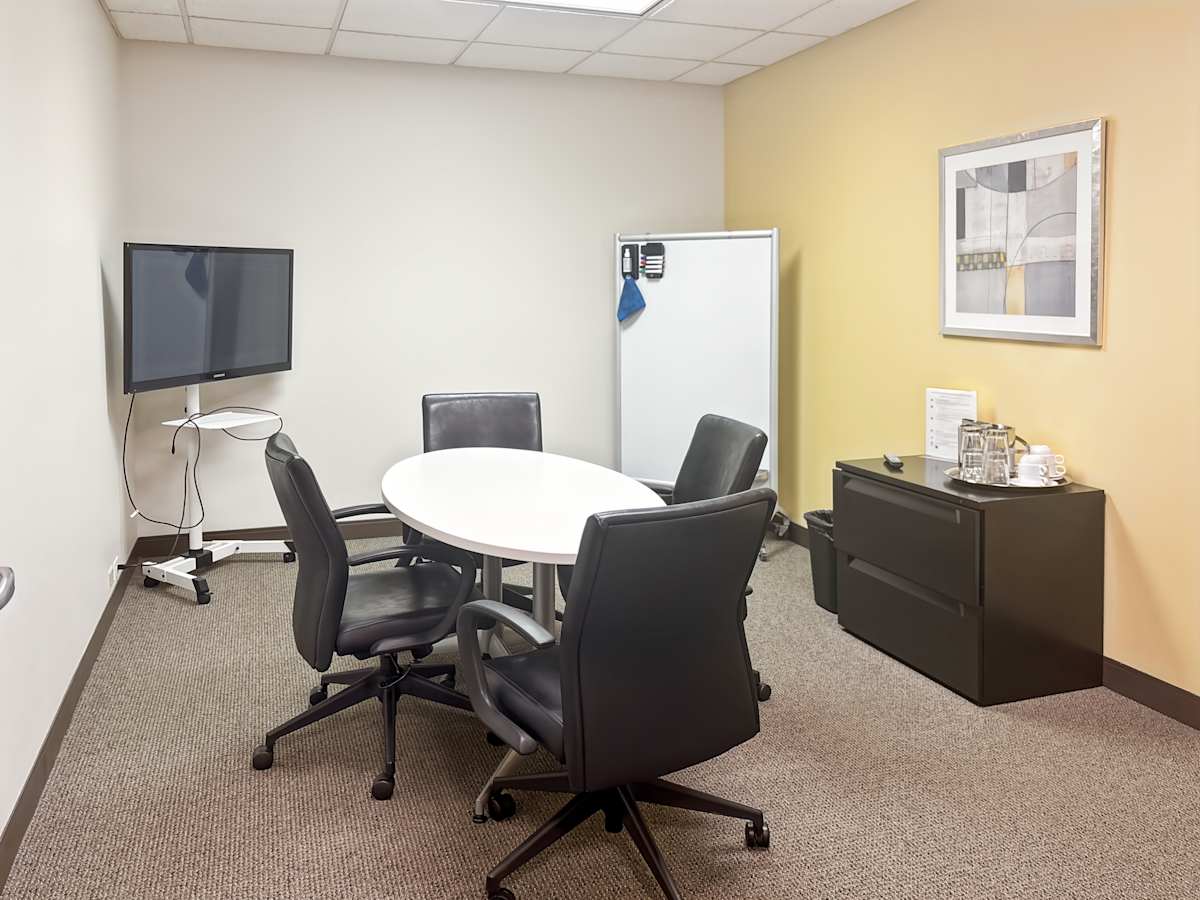 Gateway Executive Park photo 10