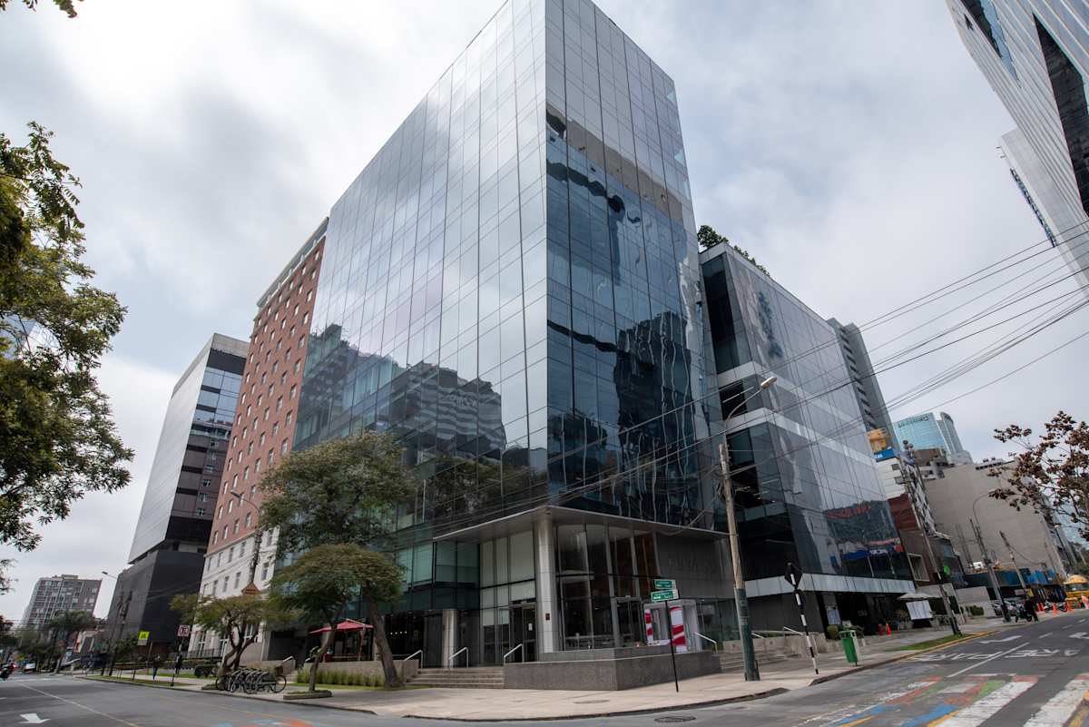 Regus - Calle Las Orquideas 585