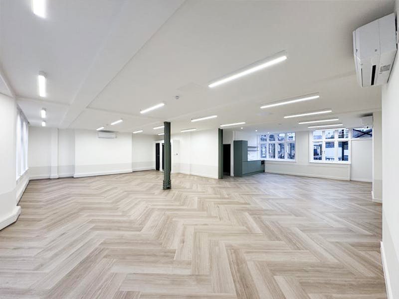 36-38 Mortimer Street photo 5