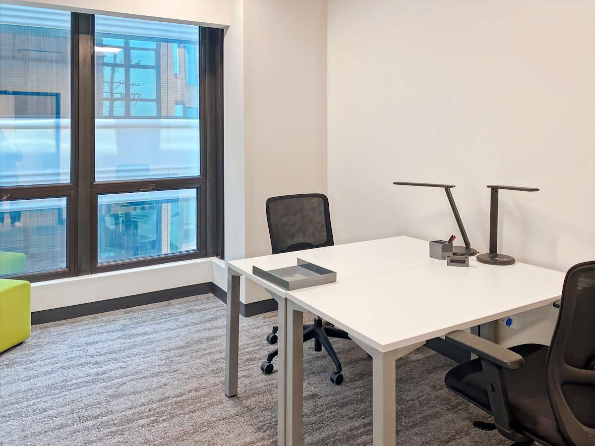 Regus - Oakbrook Terrace - 17W240 22nd Street photo 7