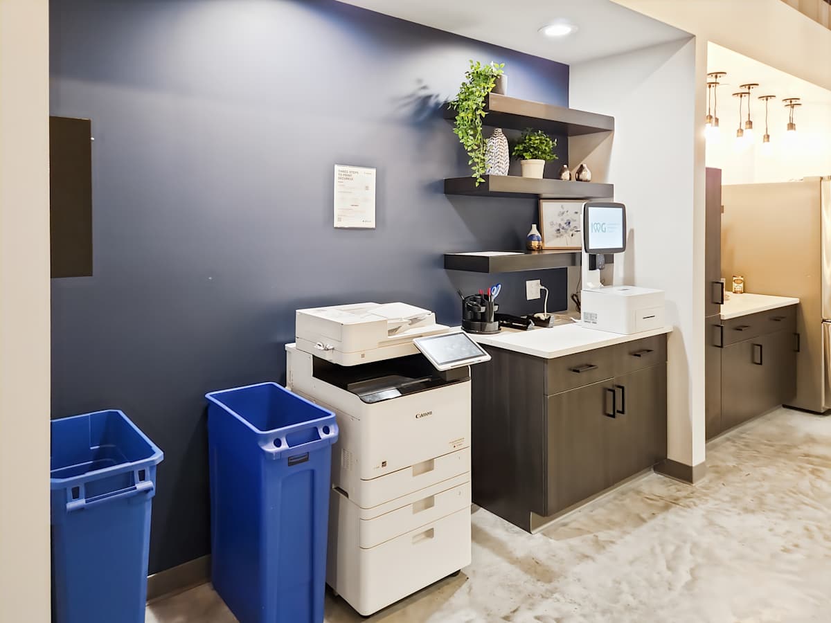 Spaces - Creve Coeur - 12645 Olive Blvd photo 4