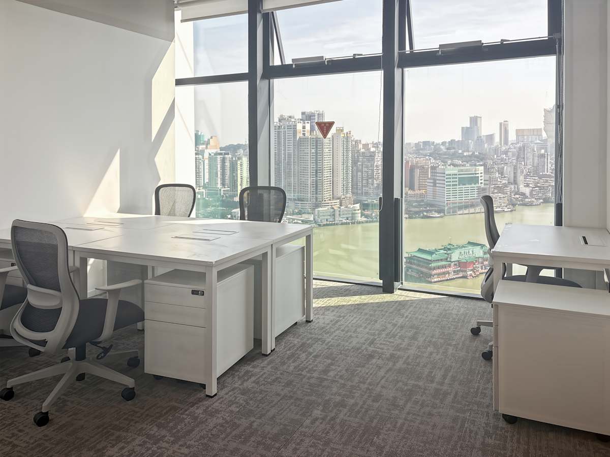 Skyline Center photo 4