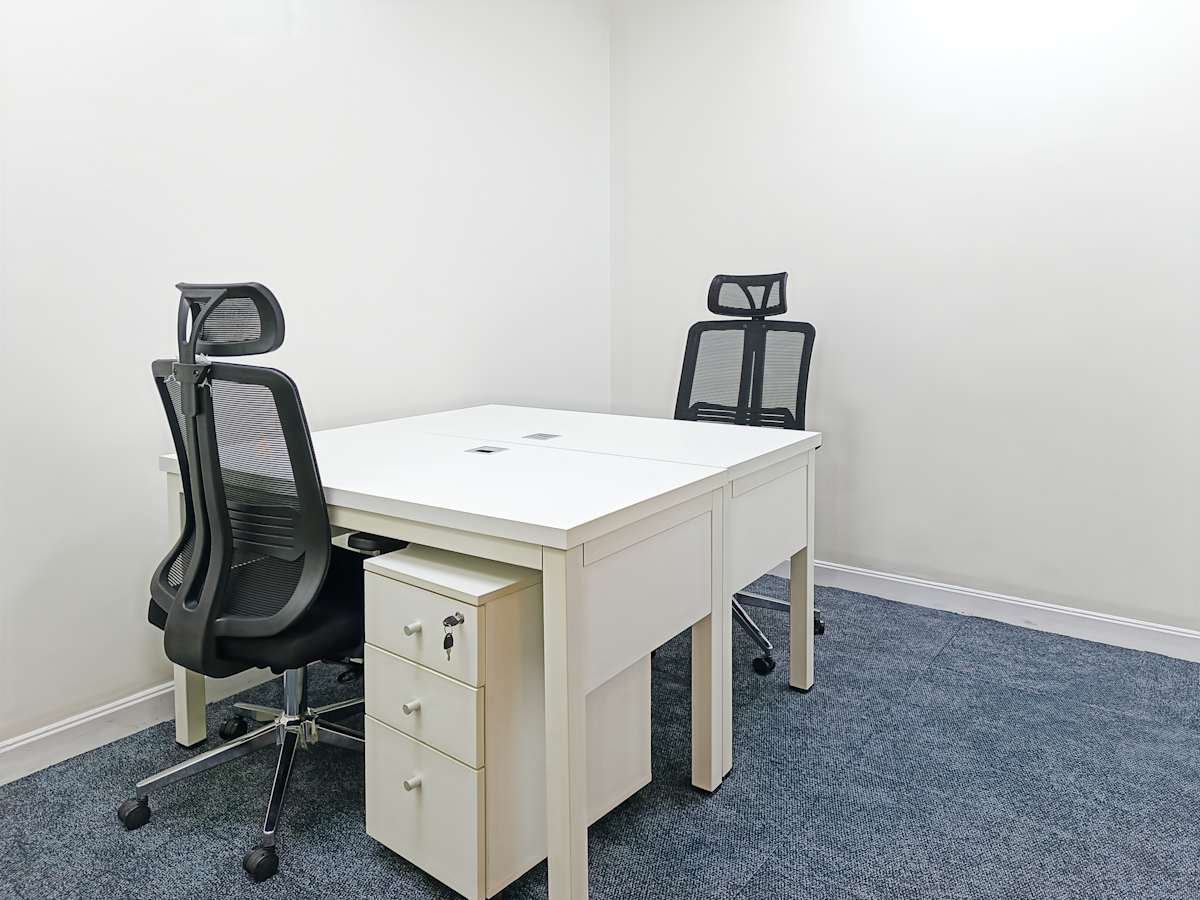 Mansard Place photo 8