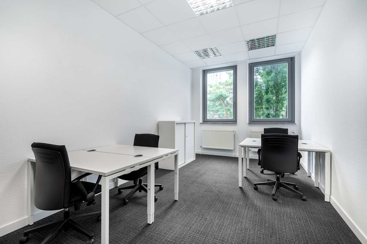 Regus - Nuremberg, Suedwestpark photo 4