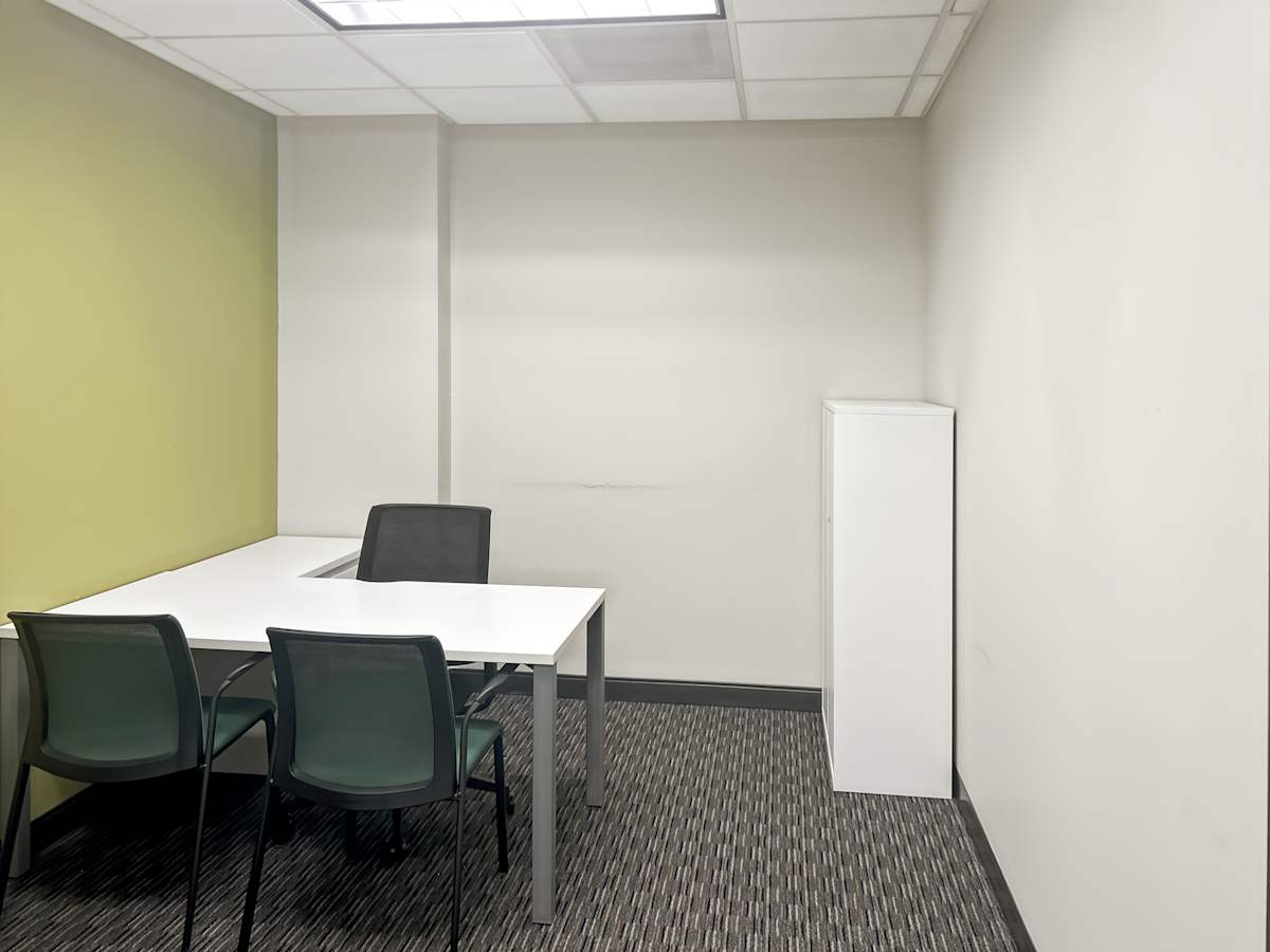 Dominion Tower photo 10