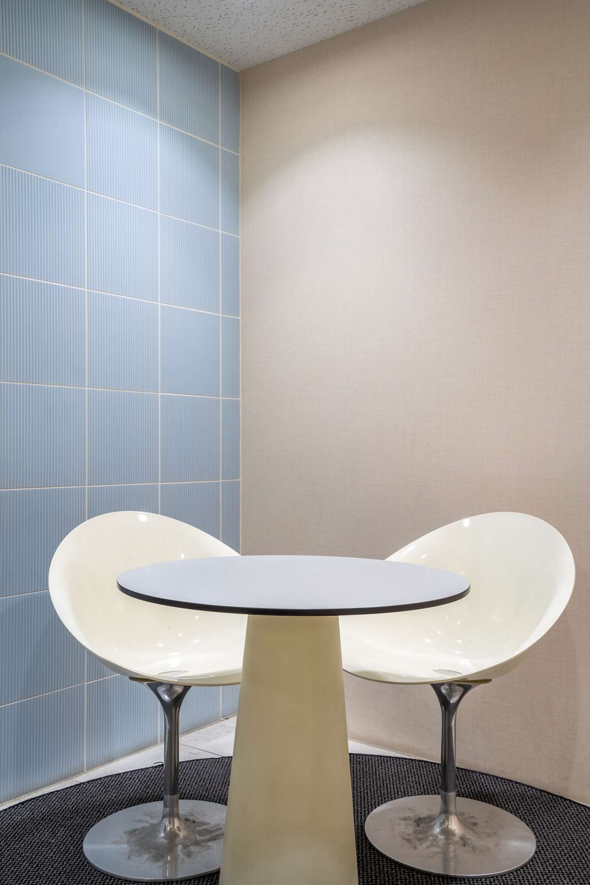 Regus - Toyo Building photo 5