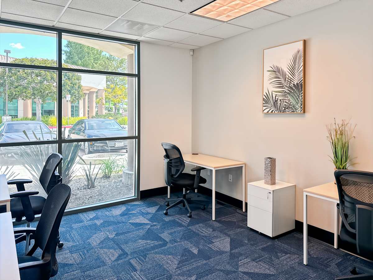 803 Camarillo Springs Rd. photo 4